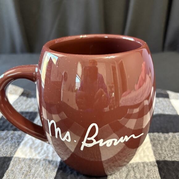 M&M's World Ms. Brown Mug - Picture 3 of 5